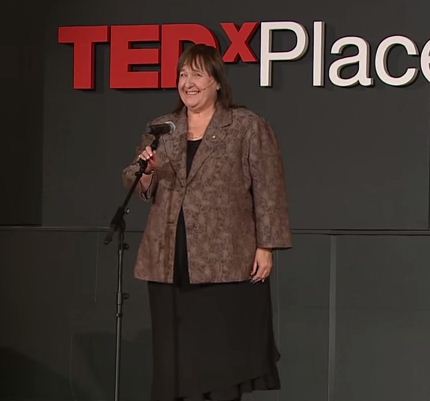 Maryanne Diamond presents at the TEDxPlaceDesNations