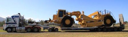 picture of heavy earth moving equipment
